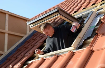 Pose de fenêtres de toit Velux à Lasse